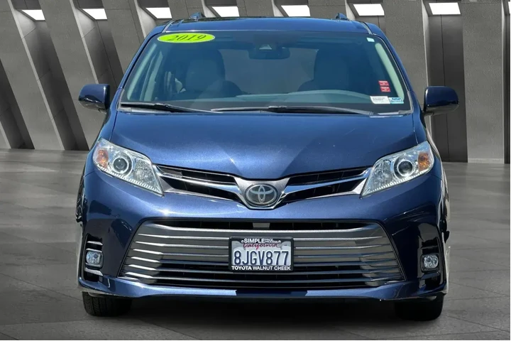 $34900 : Toyota Sienna 2019 AWD XLE 7 image 10