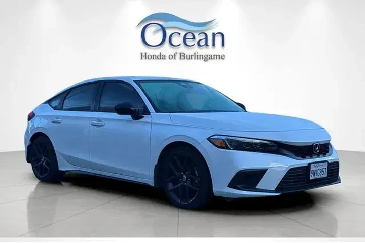 $25999 : Honda Civic 2024 Sport 4dr H image 2