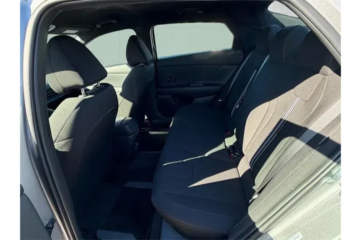 $19775 : Hyundai ELANTRA 2025 SEL Spo image 6