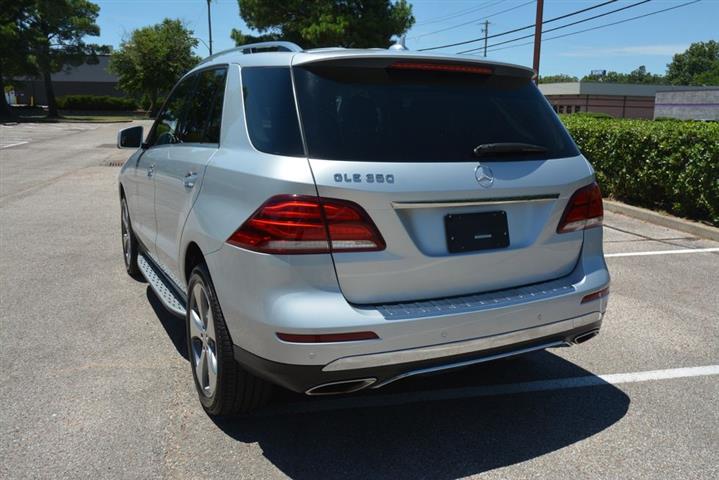 2016 Mercedes-Benz GLE 350 image 9