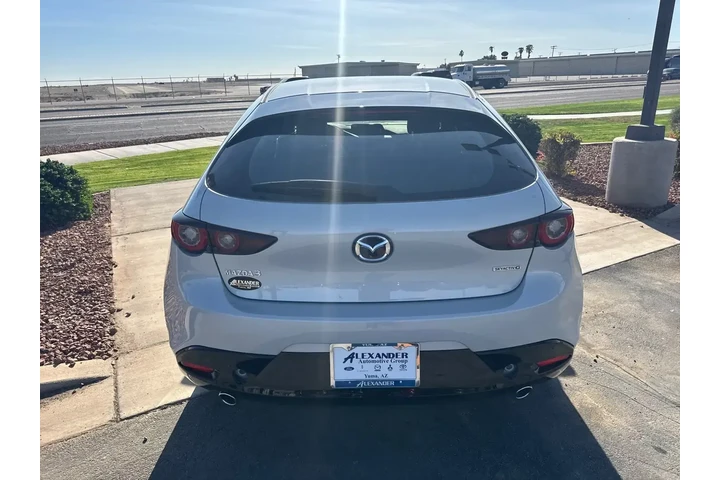 $22999 : Mazda Mazda3 Hatchback 2025 image 5