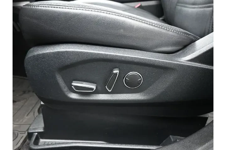 $11785 : Ford Edge 2016 SEL 4dr Cross image 10