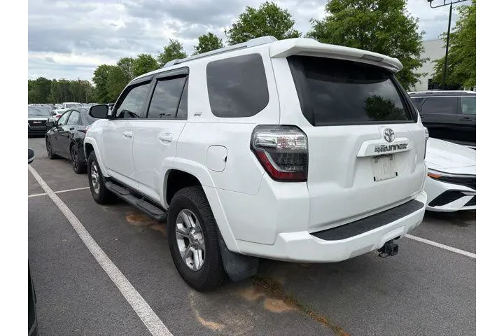 $29972 : Toyota 4Runner 2018 4x4 SR5 image 4