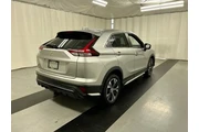 $20999 : Mitsubishi Eclipse Cross 202 thumbnail