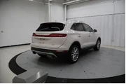 $10888 : Lincoln MKC 2017 Reserve 4dr thumbnail