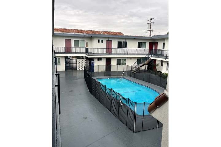 $1525 : Studio  for rent image 7