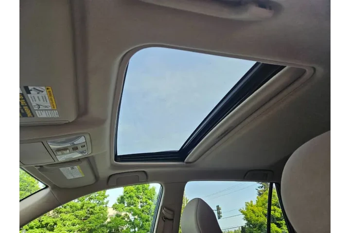 $9999 : 2008 RAV4 Limited image 10