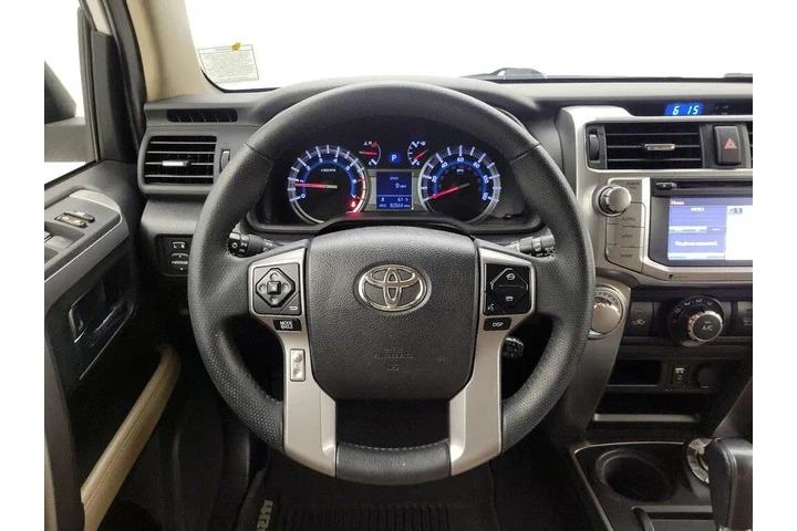 $29998 : Toyota 4Runner 2017 4x4 SR5 image 10