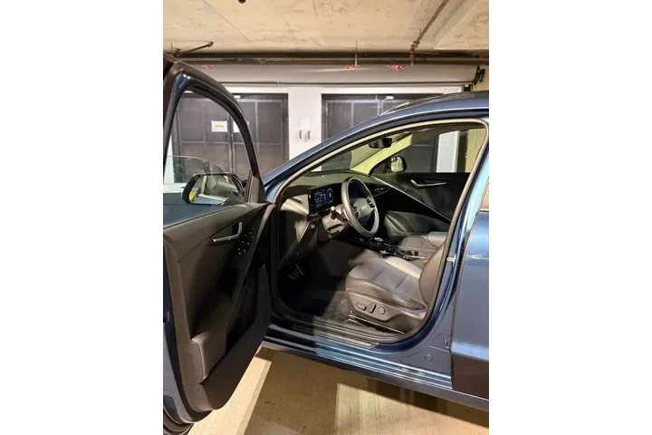 $32777 : Kia Niro EV 2025 Wave 4dr Cr image 8