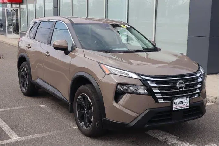 $23308 : Nissan Rogue 2025 AWD SV 4dr image 4