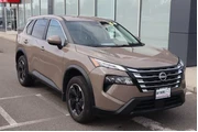 $23308 : Nissan Rogue 2025 AWD SV 4dr thumbnail