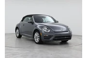 Volkswagen Beetle Convertibl en Hialeah
