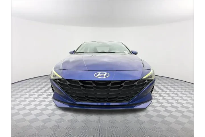 $17392 : Hyundai ELANTRA 2023 SEL 4dr image 2