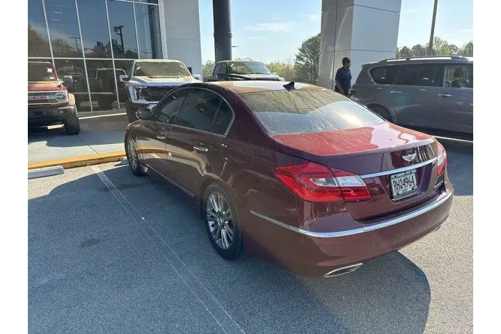 $5847 : Hyundai Genesis 2012 4.6L V8 image 3
