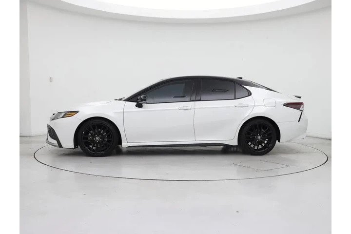 $29998 : Toyota Camry 2022 XSE V6 4dr image 3