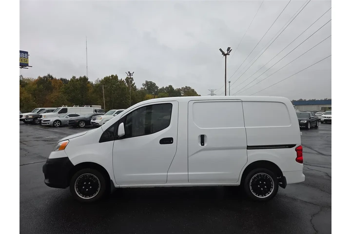 $12995 : 2019 NV200 SV image 2