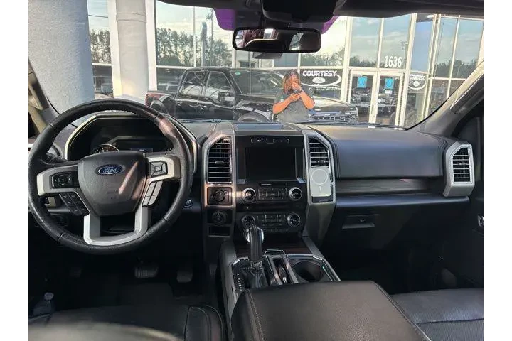 $16470 : Ford F-150 2016 4x2 King Ran image 9