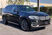 $22788 : 2018 BMW X52018 BMW X5 thumbnail