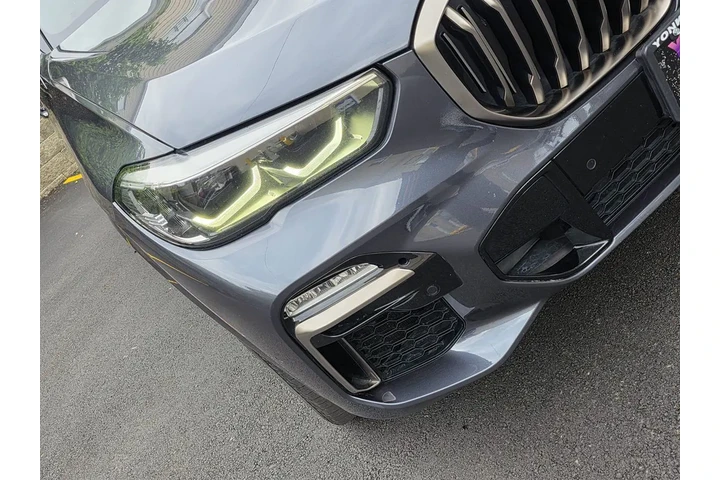 $31995 : 2020 X5 M50i image 10