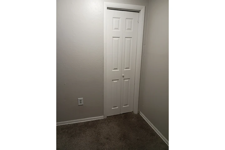 $650 : Rento cuarto image 3