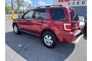 $7900 : 2009 Escape XLT thumbnail
