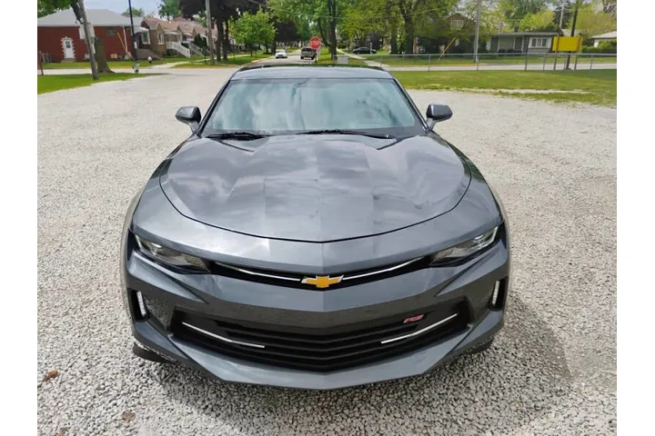 $15997 : 2017 Camaro LT image 3