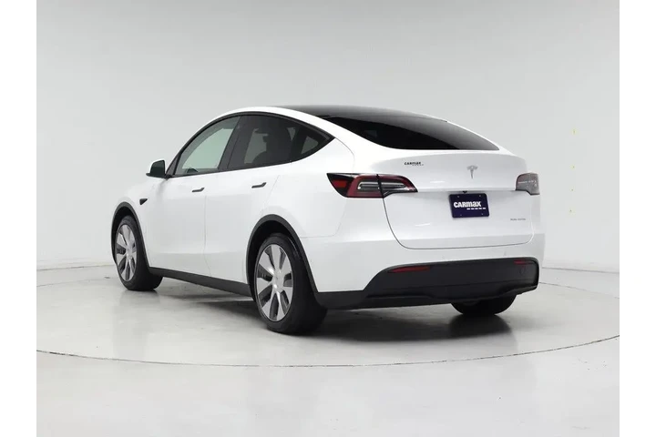 $29998 : Tesla Model Y 2022 AWD Long image 2