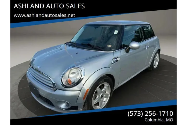 $6900 : 2010 MINI Cooper image 1
