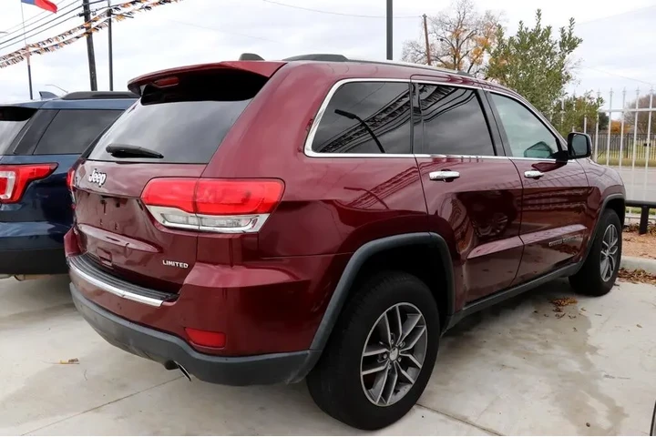 2018 Grand Cherokee image 3