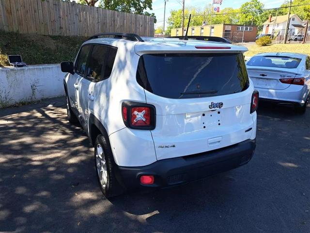 $12375 : 2018 JEEP RENEGADE image 8