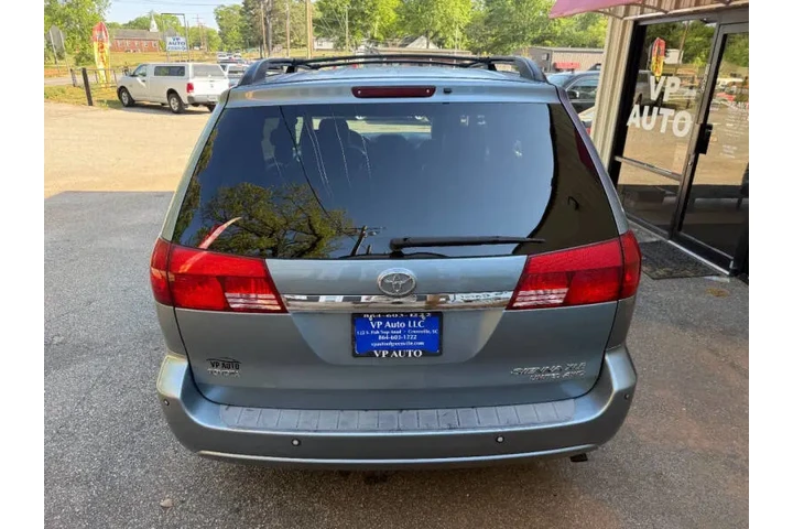 $7999 : 2005 Sienna XLE Limited 7 Pas image 6