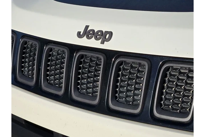 $14995 : Jeep Compass 2020 4x4 Trailh image 7