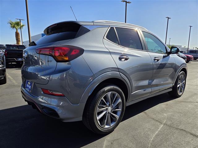 $21991 : Pre-Owned 2022 Encore GX Sele image 6