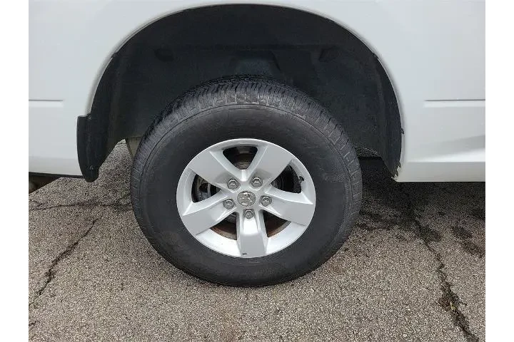 $27937 : Ram 1500 Classic 2024 4x2 SL image 7