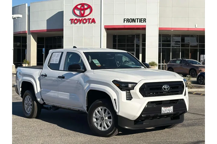 $35250 : Toyota Tacoma 2025 4x2 SR 4d image 1