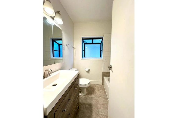 $1699 : Apartamento en alquiler image 7