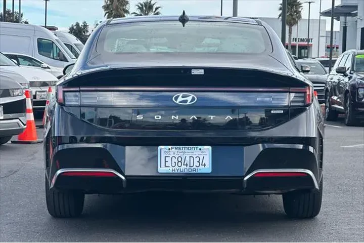 $28588 : Hyundai SONATA Hybrid 2025 S image 4
