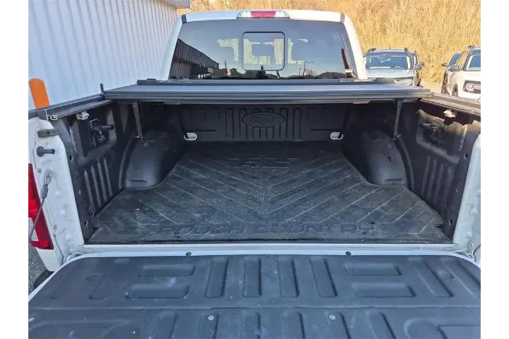 $27998 : Ford F-150 2018 4x4 King Ran image 9