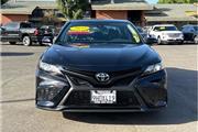 2022 Camry SE thumbnail