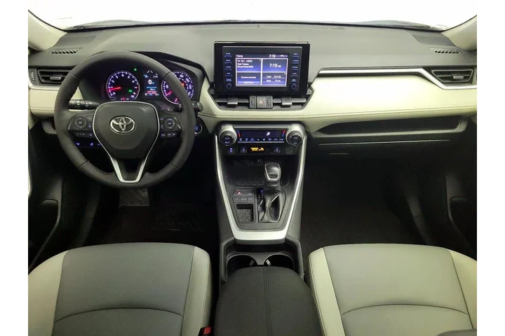 $22998 : Toyota RAV4 2019 XLE Premium image 9