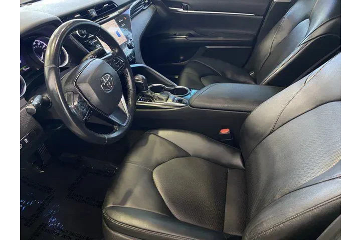 $26588 : Toyota Camry Hybrid 2020 XLE image 9