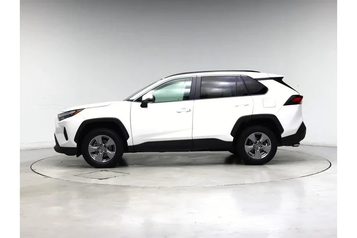 $24998 : Toyota RAV4 2022 XLE 4dr SUV image 3