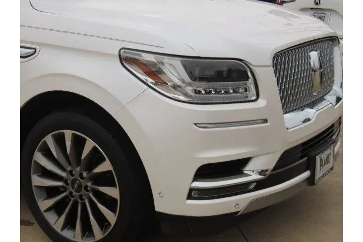 $28911 : Lincoln Navigator 2019 4x2 S image 5