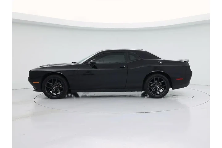 $25998 : Dodge Challenger 2022 SXT 2d image 3