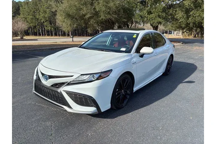 $24978 : Toyota Camry Hybrid 2021 XSE image 7