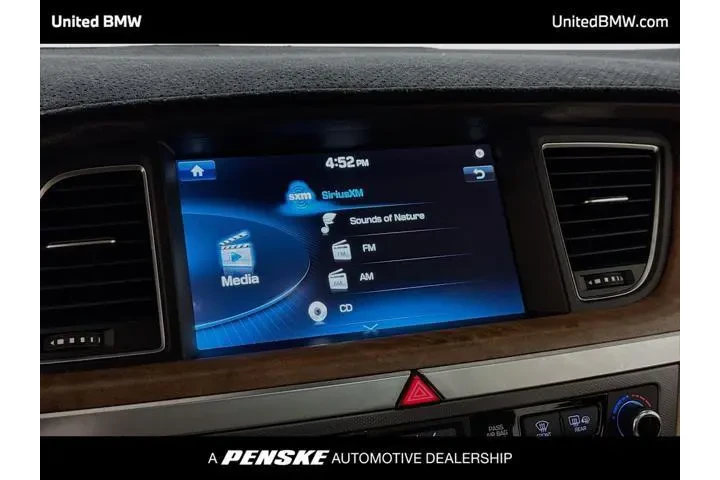 $14495 : Hyundai Genesis 2015 3.8L 4d image 8