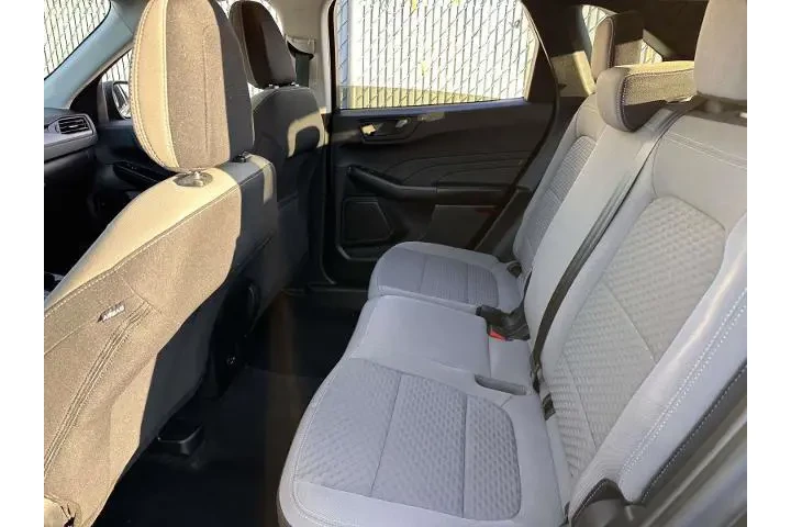 $21990 : Ford Escape 2022 AWD SE 4dr image 9