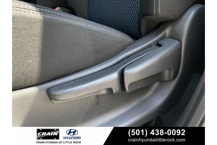 $11262 : Nissan Versa Note 2018 SV 4d image 10