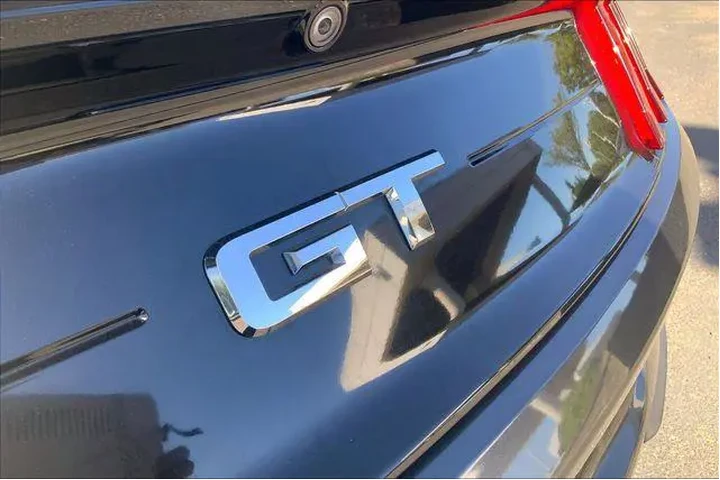 $30985 : Ford Mustang 2020 GT 2dr Fas image 8