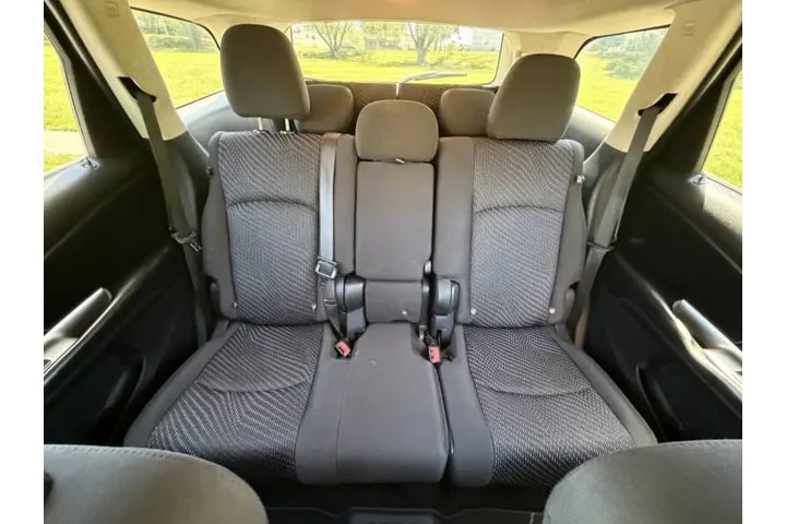 $3900 : 2015 Journey SXT image 10